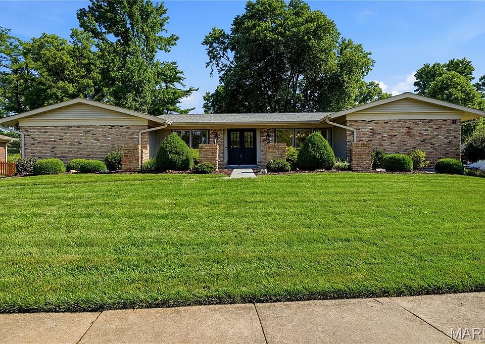 1st image of 14483 Eddington Dr