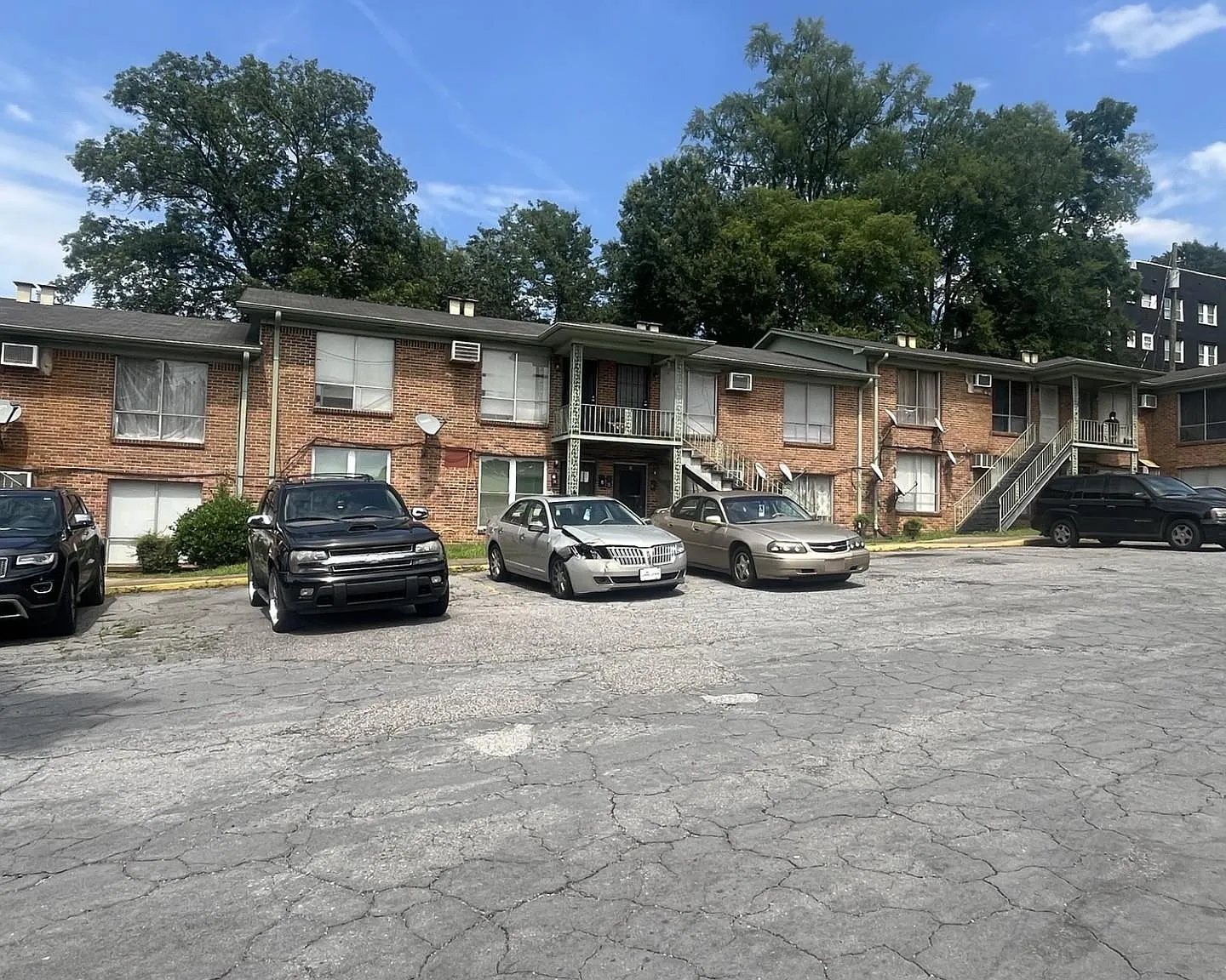 2 bed, 2.0 bath, $650 — Photo 1