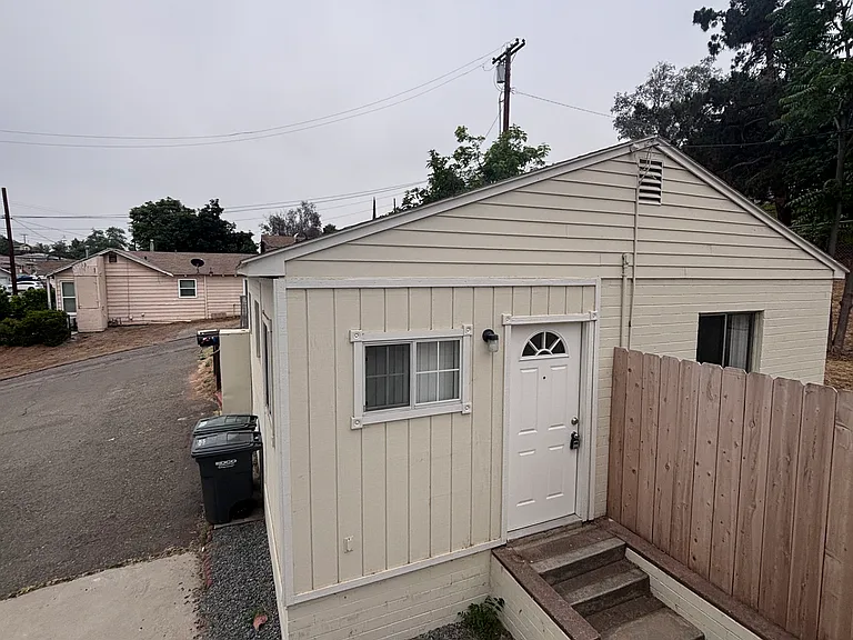 8564 Winter Gardens Blvd — Photo 2