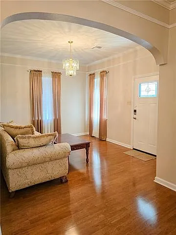 2 bed, 2.5 bath, 2052 sqft, $1,650 — Photo 4