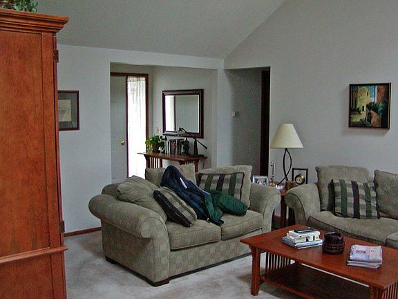 4th image of 9415 Indian Tree Pl