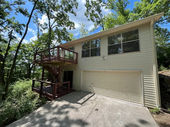 20255 Longview Dr, Lawrenceburg, IN 47025