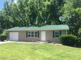4413 Dennis Dr, High Ridge, MO 63049
