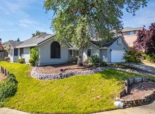 1081 Edgewater Ct, Redding, CA 96003
