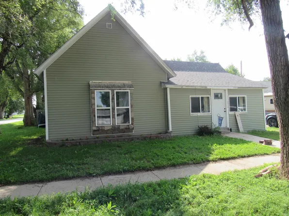210 N Doane Ave, Kenesaw, NE 68956