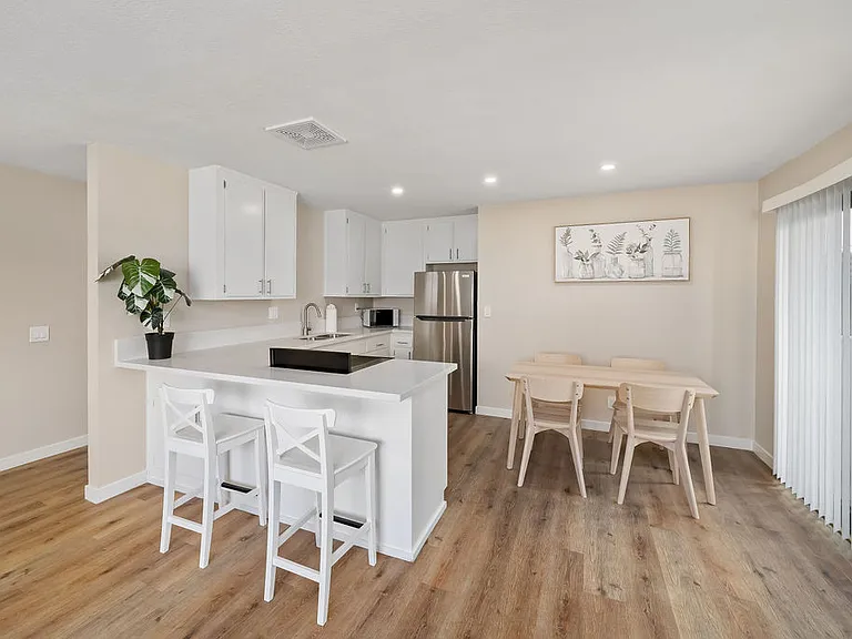 241 Ocean View Ave #L — Photo 7