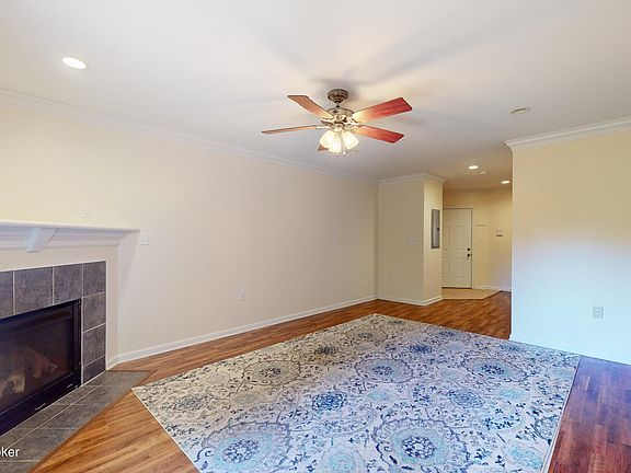 5th image of 9205 Pine Lake Dr Unit 101