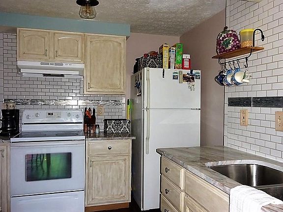 5th image of 4757 Ledgewood Dr