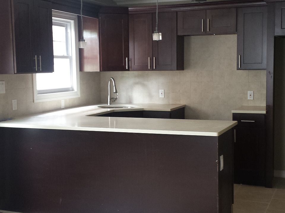 2nd image of 25-26 100th Street