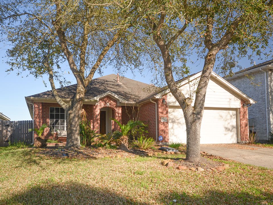 2nd image of 113 Mammoth Springs Ln
