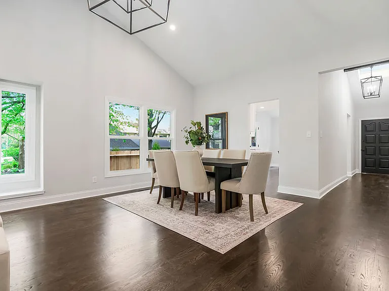12800 Cambridge Rd — Photo 5