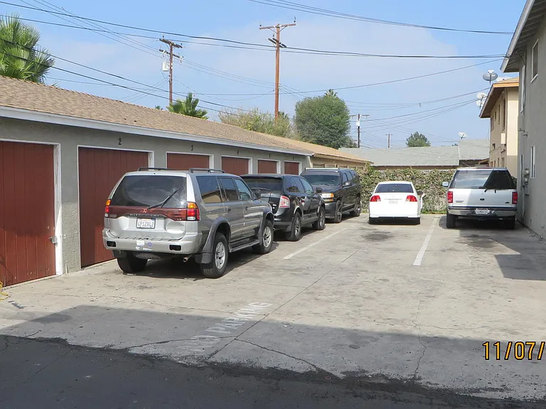 1145 N Mayfair Ave #F — Photo 7