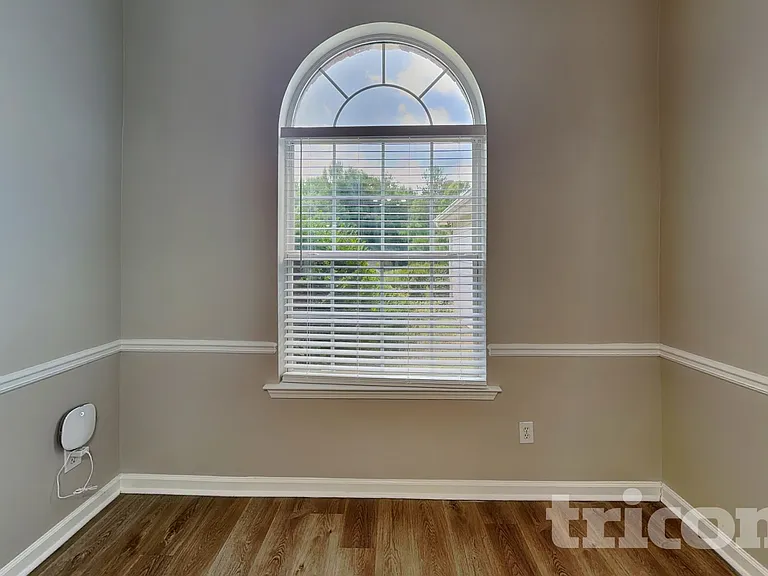 253 Cobblestone Ln — Photo 5