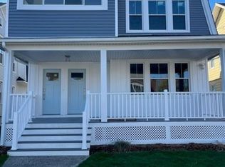59-61 Seaview Ter, Bridgeport, CT 06605