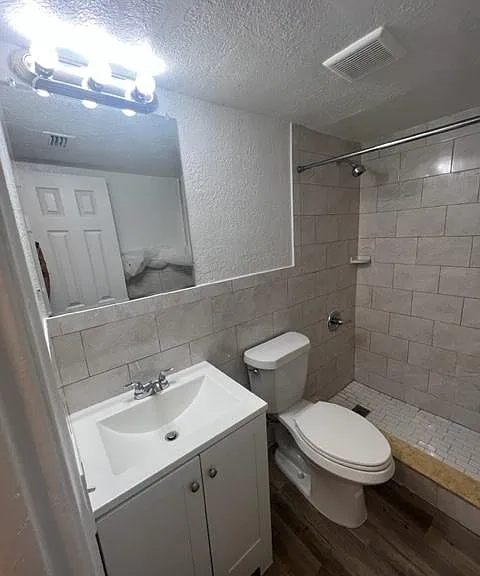 1928 Jefferson St #4 — Photo 23