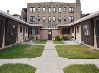 7344 N Winchester Ave #B, Chicago, IL 60626