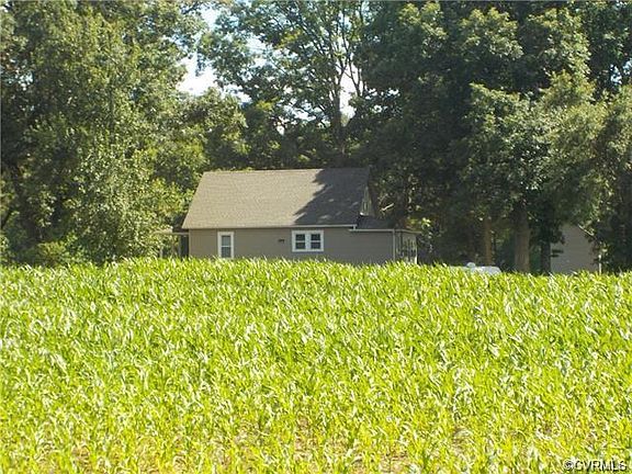 2nd image of 17201 Maxey Ln