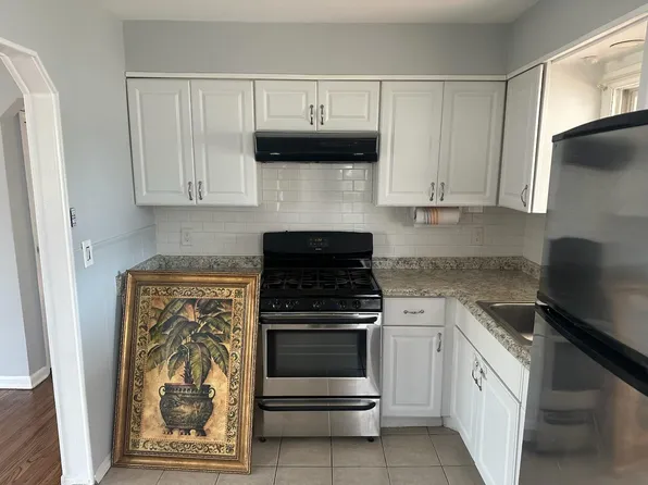 (undisclosed Address), Copiague, NY 11726