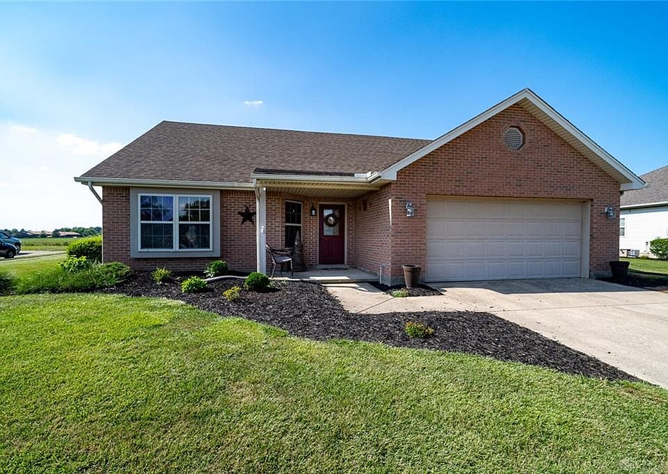 1st image of 1173 Country Oaks Ln