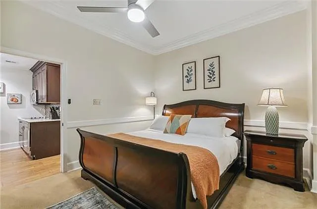 2 bed, 1.5 bath, 795 sqft, $1,995 — Photo 2