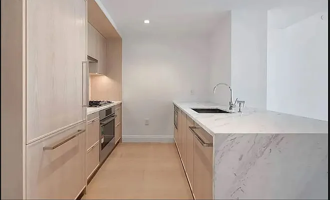 Rented by Oxford Property Group | media 11