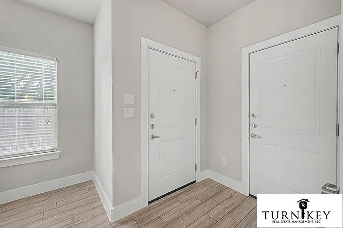 8039 Arbor Ave — Photo 5