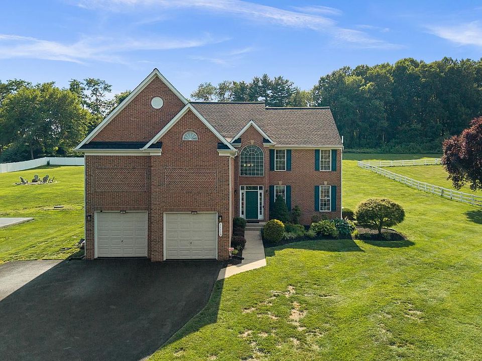 1st image of 11119 Willow Green Way
