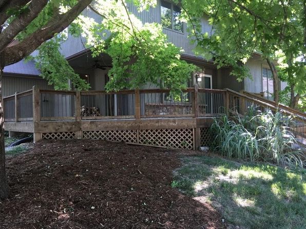 101 Holly Ridge Ln