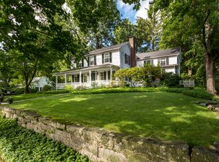 229 White Oak Shade Rd, New Canaan, CT 06840