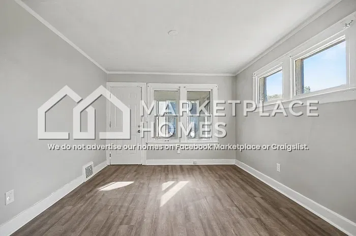 2 bed, 1.0 bath, 1136 sqft, $999 — Photo 4