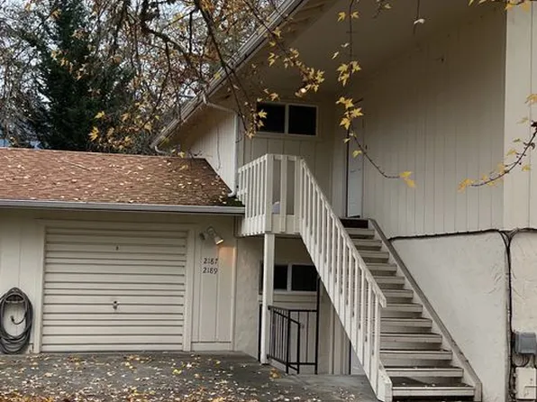 7039-1t - 2187 & 2189 NW North Hill Drive, 2187 & 2189 NW North Hill Dr #2187, Grants Pass, OR 97526