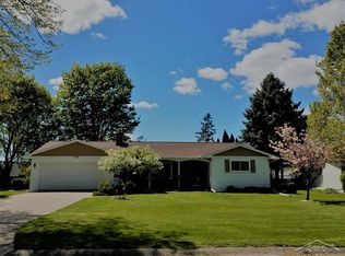 599 N Frost Dr, Saginaw, MI