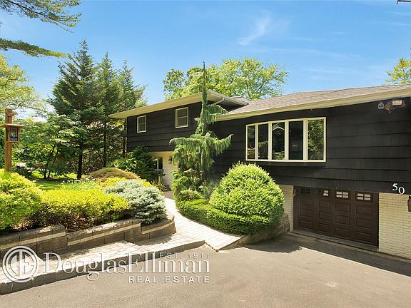 2nd image of 50 Jennifer Ln