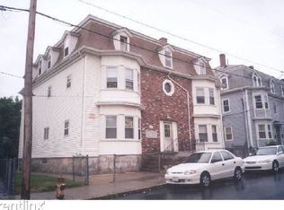 668 3rd St APT 3, Fall River, MA 02721