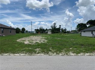 1305 SW 5th Pl, Cape Coral, FL 33991