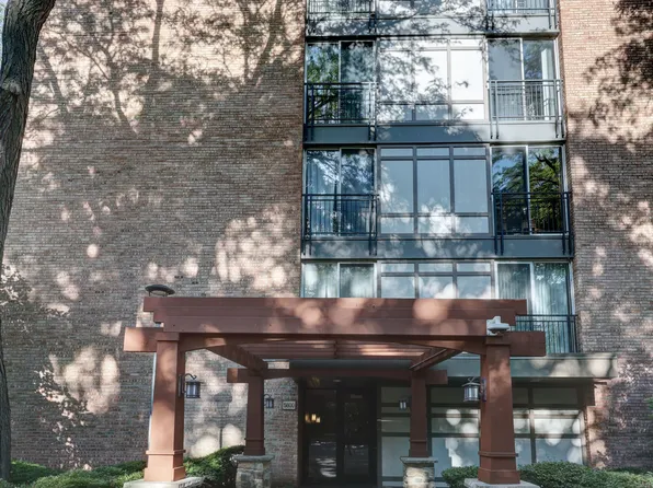 5800 Oakwood Dr Unit 4H, Lisle, IL 60532