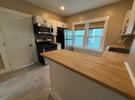 67 Woodside Ave, Buffalo, NY