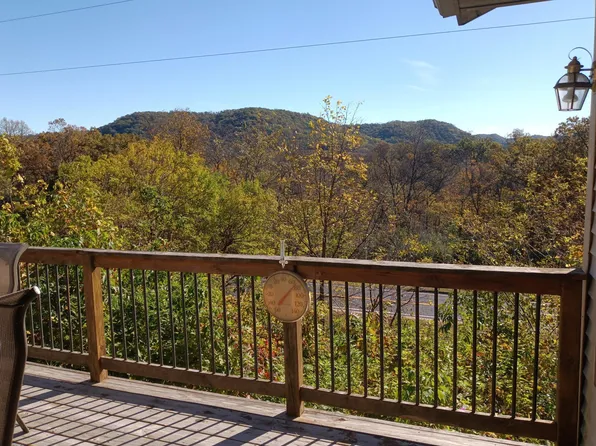 24413 Pickwick Loop Rd, Winona, MN 55987