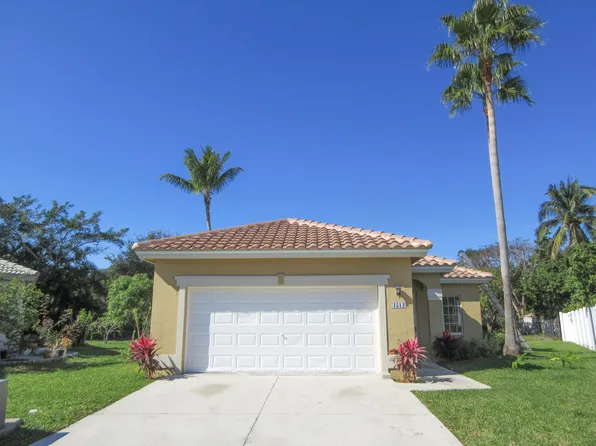 4513 SW 13th Street, Deerfield Beach, FL 33442