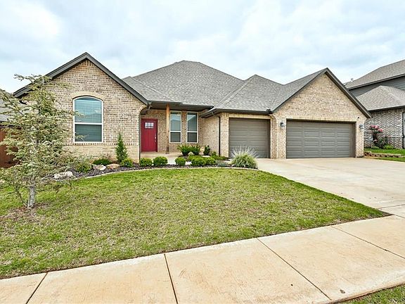 4th image of 15709 Egerton Pl