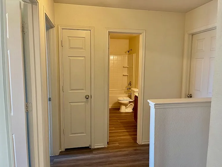 820 Wrigley Dr — Photo 26