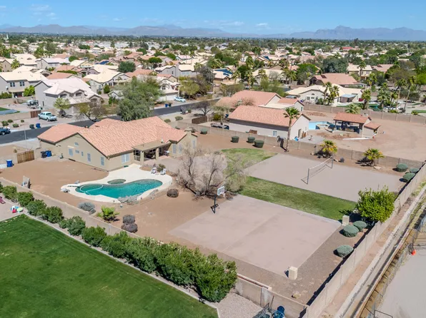 1289 E PALO BLANCO Way, Gilbert, AZ 85296