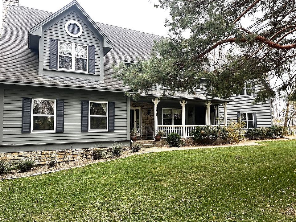 1st image of 1905 Hunter Ln