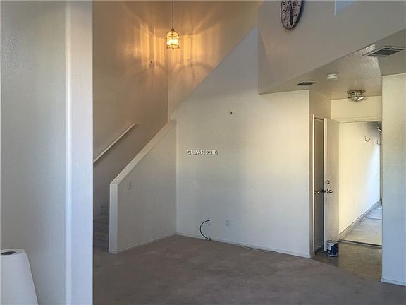 4th image of 1016 Allure Dr #5