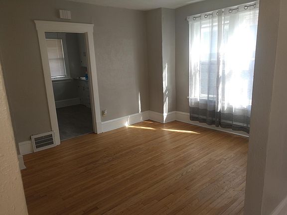 3rd image of 1445 Elmwood Ave