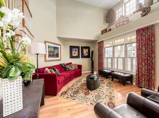 3350 Foxcroft Dr, Lewis Center, OH 43035