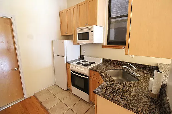 Rented by Luxor Homes & Investment Realty | media 16