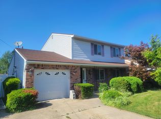 2057 Keen Ave, Toledo, OH 43611