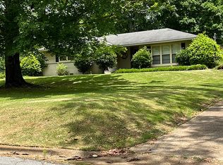 2410 Overhill Rd, Sylacauga, AL 35150