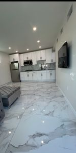 20332 Tuba St, Chatsworth, CA, 91311